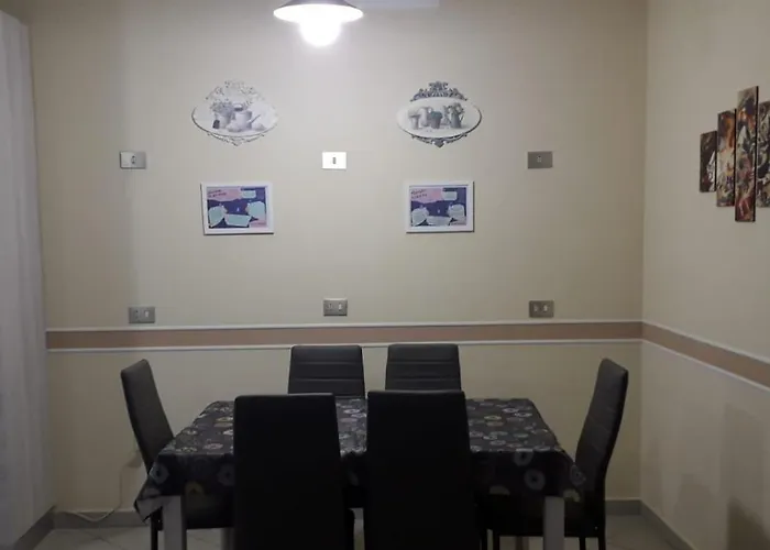 Iris, Turistico Apartament Rawenna